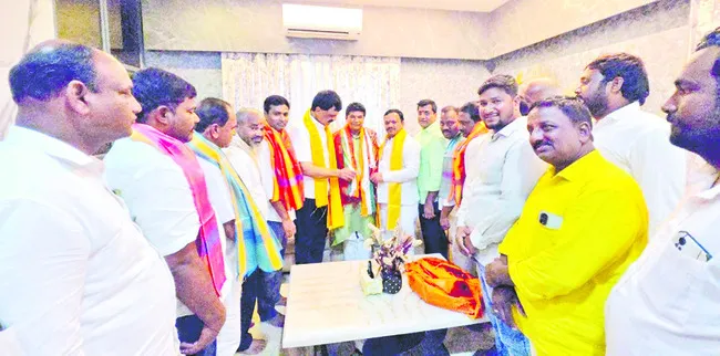 కాంగ్రెస్‌లోకి పంజా విజయకుమార్‌ 
