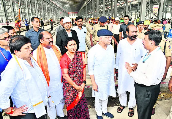 పరిశీ