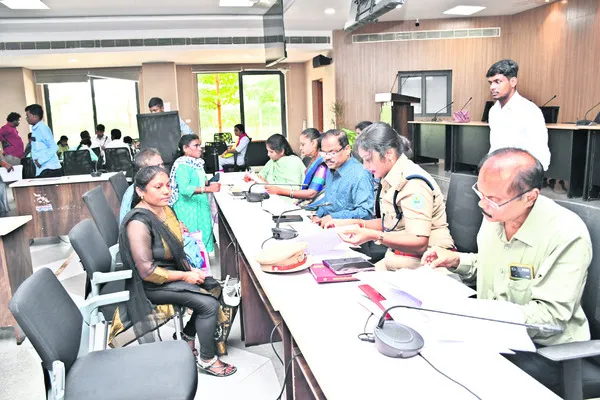 పారదర్శకంగా దివ్యాంగులకు ఉపకరణాల ఎంపిక