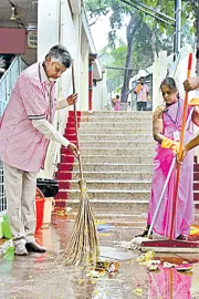Setting in Chandrababu naidu Sanitation Program At Tirupati3