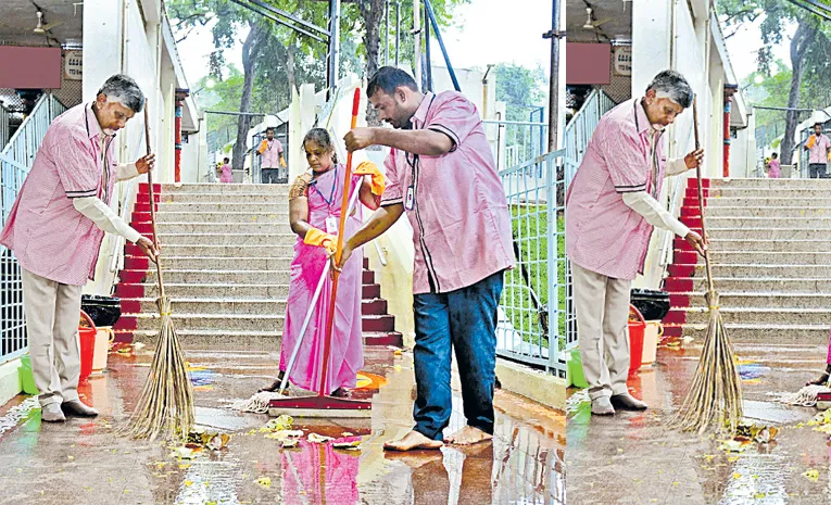 ‘శుద్ధ’ అబద్ధం  