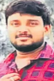 Police Caught Safely Aee Kishore Of Thiruvur Water Resources Department1