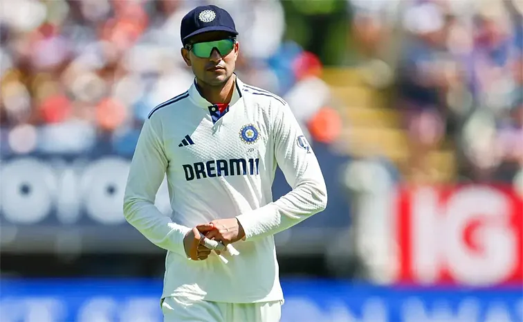 Shubman Gill eyes 19-year-old Asian record in Manchester Test1