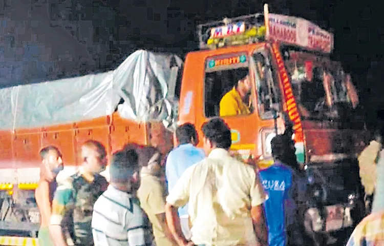 16 lorries seized in Dachepalli