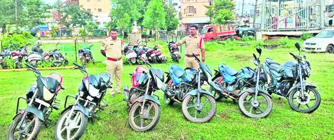 బైక్ల దొంగ అరెస్ట్
