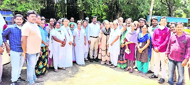 ఆస్పత్రుల్లో పారిశుధ్య కార్యక్రమాలు తప్పనిసరి