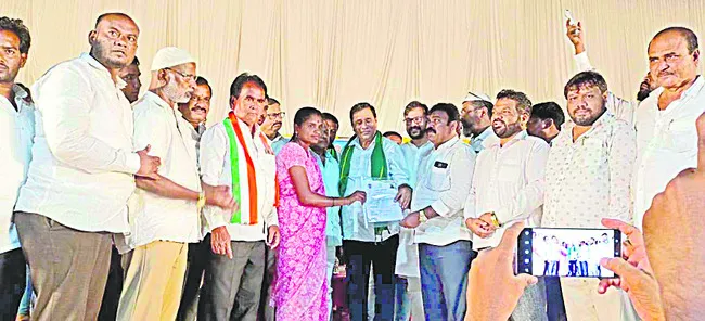 అర్హులందరికీ రేషన్కార్డులు