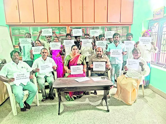 ఎంపీ మిథున్రెడ్డి అరెస్టు దుర్మార్గం