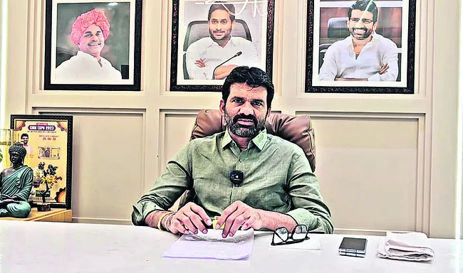 అక్కసుతోనే అక్రమ కేసులు