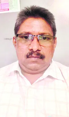 బదిలీ ఉపాధ్యాయుల వేతనాలు నేటికీ చెల్లించకపోవటం శోచనీయం