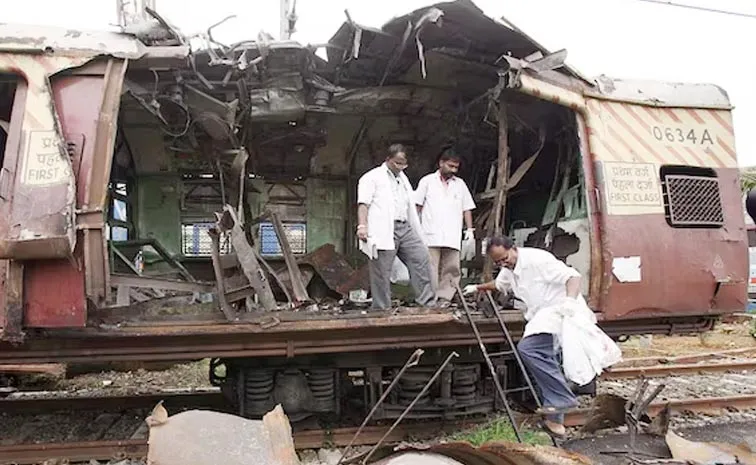 Bombay HC Sensational Judgement 2006 Mumbai Train Blasts Case8