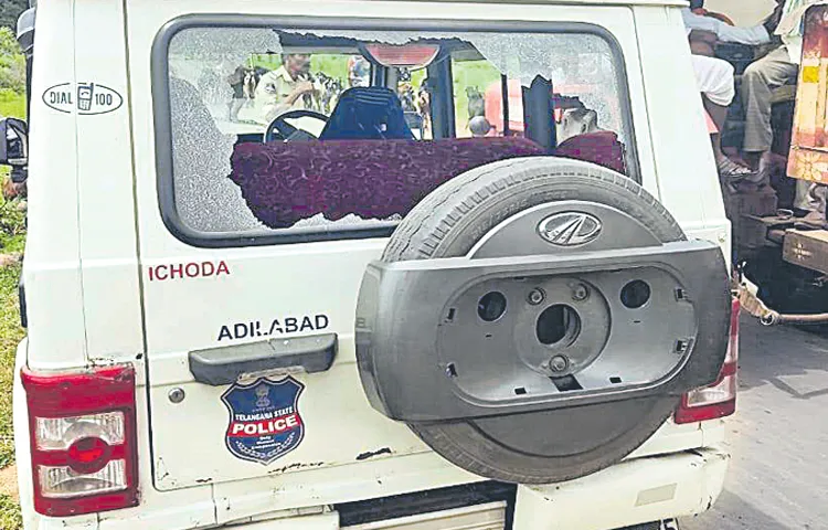 పోడు భూముల రగడ..