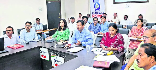 యూరియా కొరత లేకుండా చర్యలు