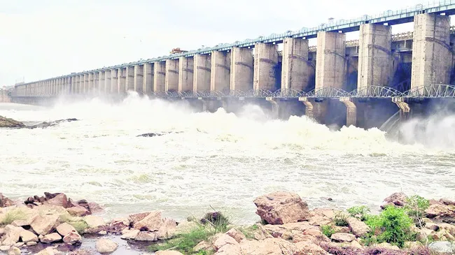 జూరాలకు తగ్గిన ఇన్ఫ్లో