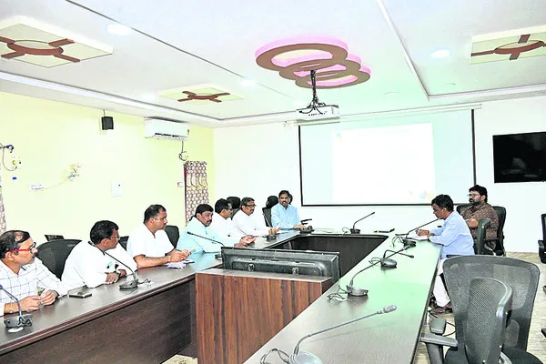 ఉద్యోగులందరికీ ఇన్సెంటివ్