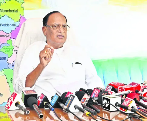 ఉచితాలతో ఆరి్థక వ్యవస్థ చిన్నాభిన్నం