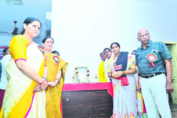 సాటిల