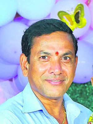 ఫంక్షన్హాల్ బుక్ చేశా