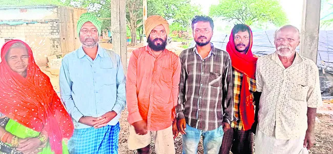 భర్త వద్దు.. ప్రియుడే కావాలి