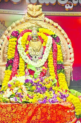 సారె