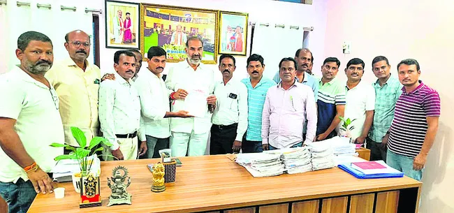 ‘ఇంది