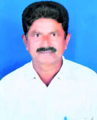 8 నెలలుగా ఎదురుచూపులే..