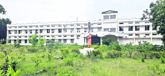 అవే సమస్యలు
