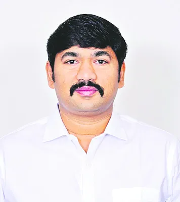 మహిళలకు మీరిచ్చే గౌరవం ఇదేనా..?