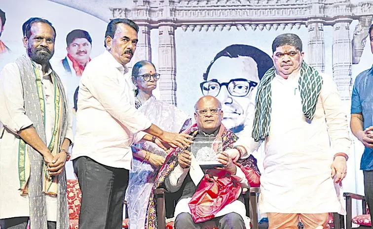 Dasharathi Statue On Tank Bund: Telangana