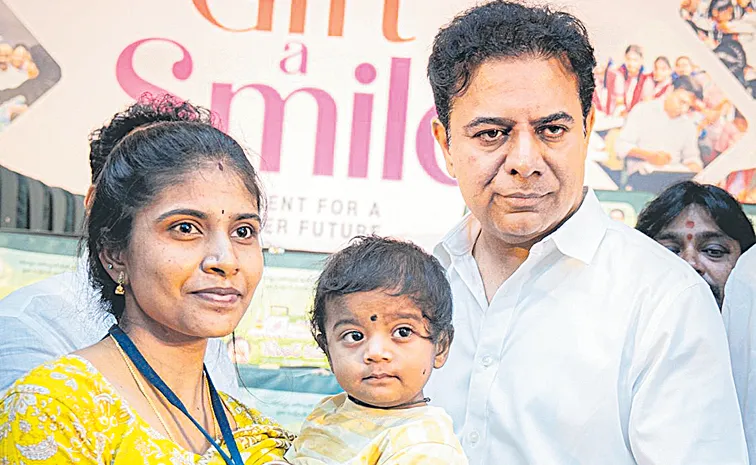 Women face difficulties due to suspension of KCR kits says ktr