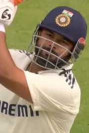 ENG VS IND 4TH TEST DAY 1: BIG BLOW FOR INDIA, PANT LEAVES THE GROUND DUE TO INJURY1