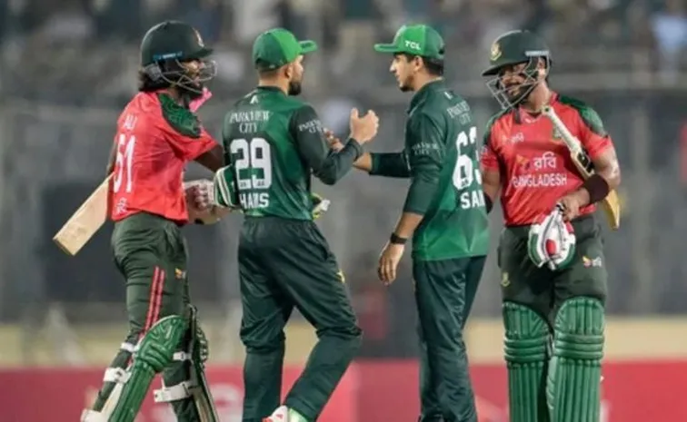 Pakistan Beat Bangladesh By 74 Runs In 3rd T20