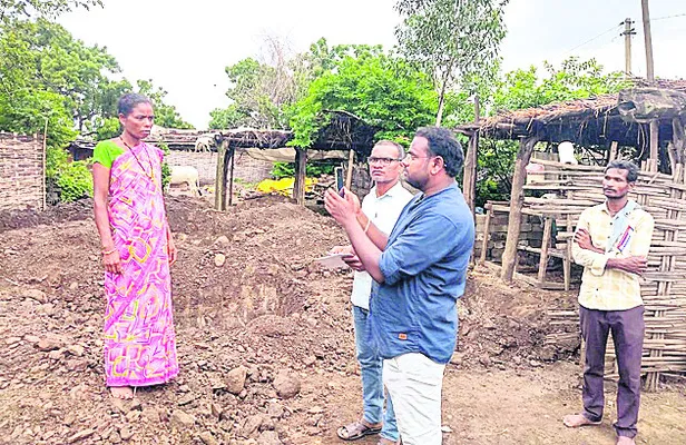 ఇందిరమ్మ ఇళ్లపై రీసర్వే