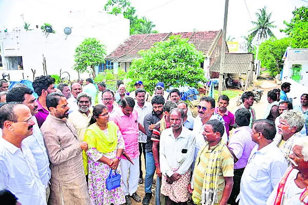 ఇసుక అక్రమార్కులపై చర్యలేవీ?