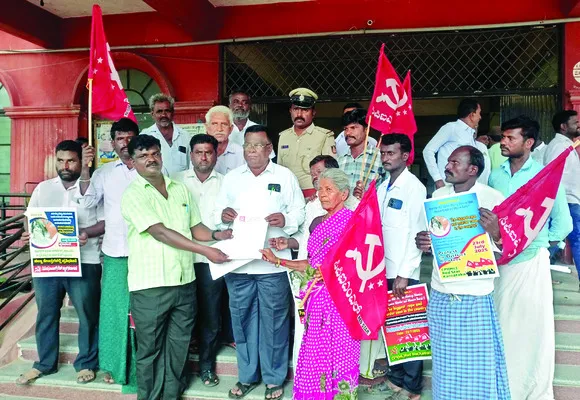 ధర్మస్థల సామూహిక హత్యలపై విచారణ జరపండి