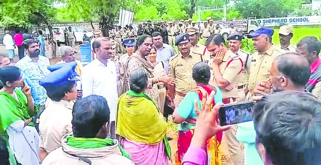 రైతులు సహకరించాలి 