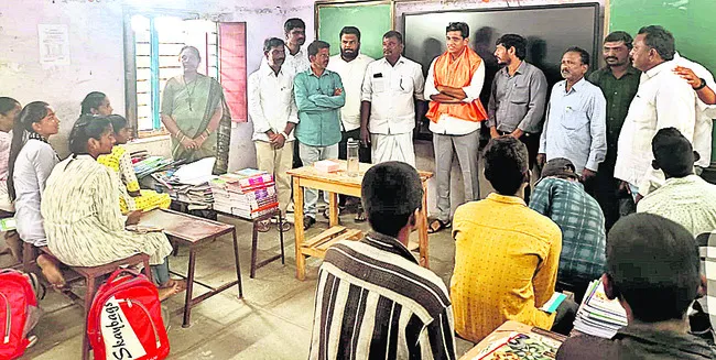 అంగన్‌వాడీలకు పక్కా భవనాలు
