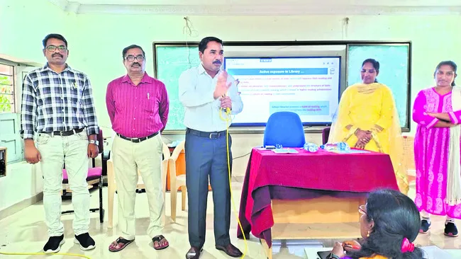 ఉమ్మడి జిల్లాలో 60 రోడ్ల అభివృద్ధికి అనుమతి
