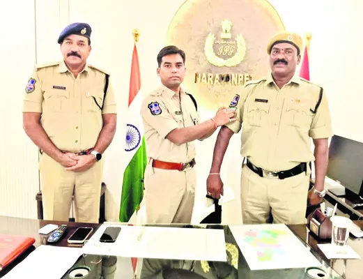 విధుల్లో బాధ్యతగా వ్యవహరించాలి: ఎస్పీ