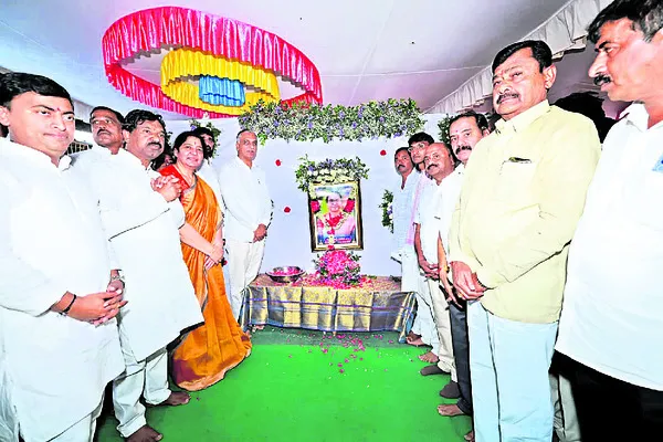 చాడ సరిత సేవలు మరువలేనివి
