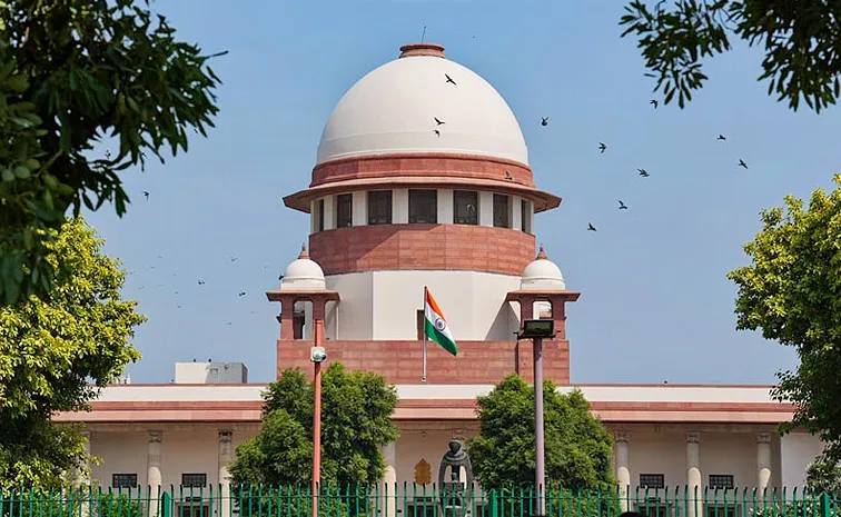Supreme Court Stays Bombay HC Mumbai Train Blasts Case Acquittal11