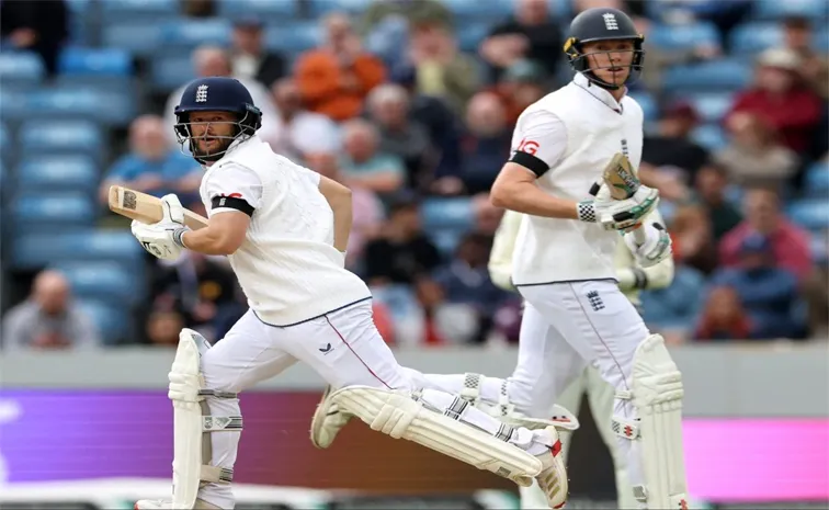 ENG VS IND 4th Test: England 77 For No Loss At Day 2 Tea Break