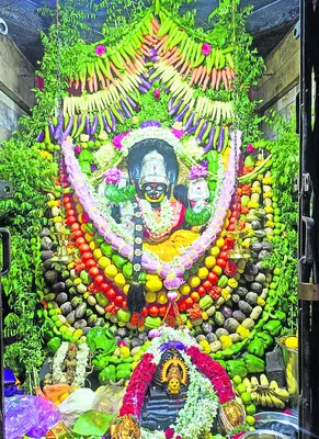 ఘనంగా