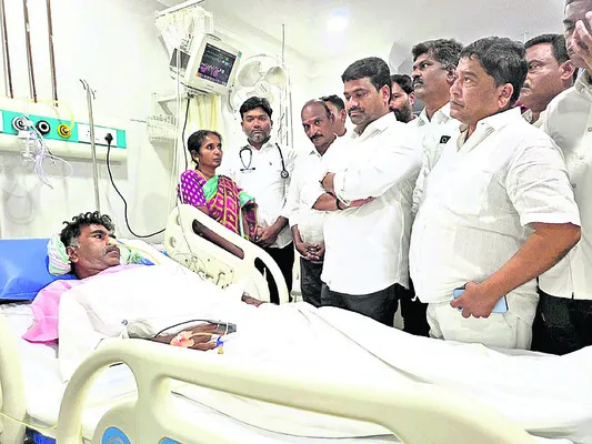 మాట ఇచ్చి.. ఆస్పత్రి బిల్లు చెల్లించి