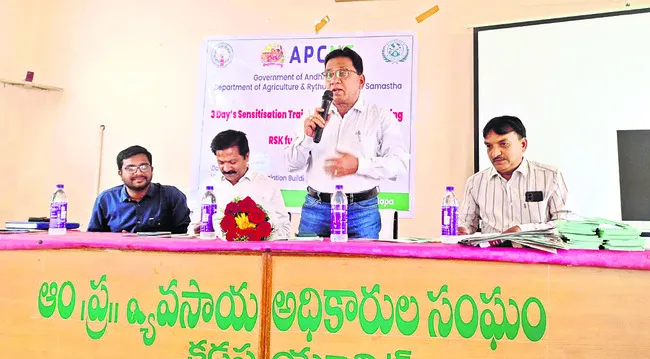 ప్రకృతి వ్యవసాయాన్ని ప్రోత్సహించాలి