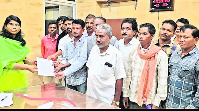 మండీల్లో అక్రమాలపై ఫిర్యాదు