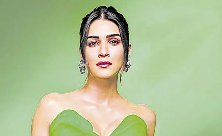 Kriti Sanon and Ranveer Singh to Recreate Aaj Ki Raat for Don 32