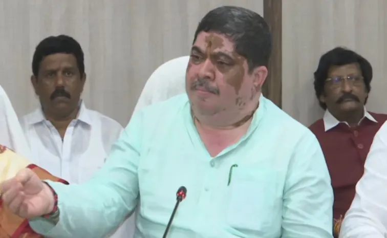 ‘బీసీ బిల్లుపై అభ్యంతరం ఉంటే అసెంబ్లీలోనే ఎందుకు చెప్పలేదు?’