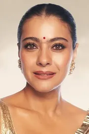 Karan Johar: Kajol Change Sarees behind Tree during DDLJ6