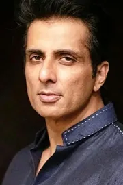 Sonu Sood Helps To Tollywood actoe Fish Venkat Family After His Demise7